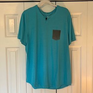 lululemon athletica Blue Short Sleeve Tee with Gray Pocket